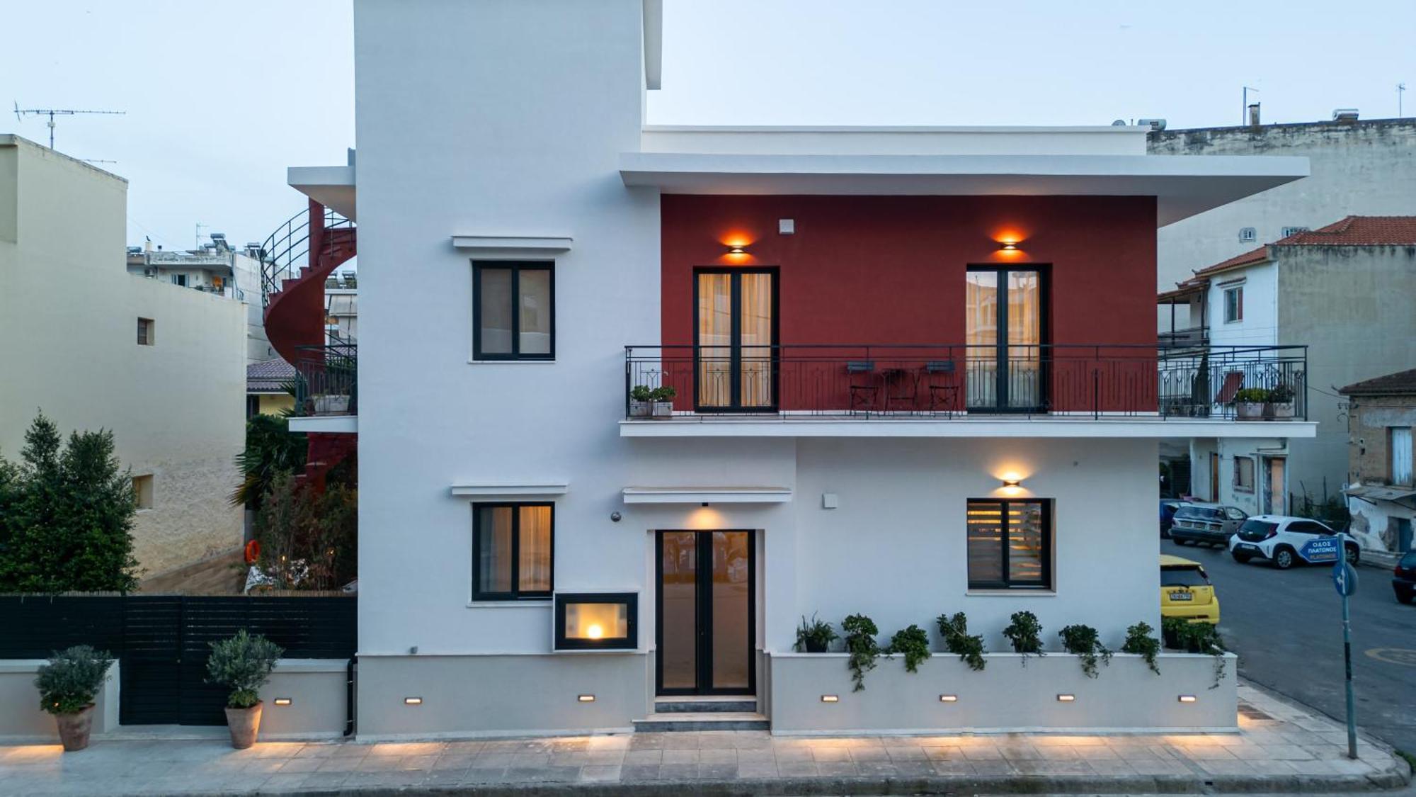 Angelinas Quarters - Kalamata Mediterranean Villas 外观 照片