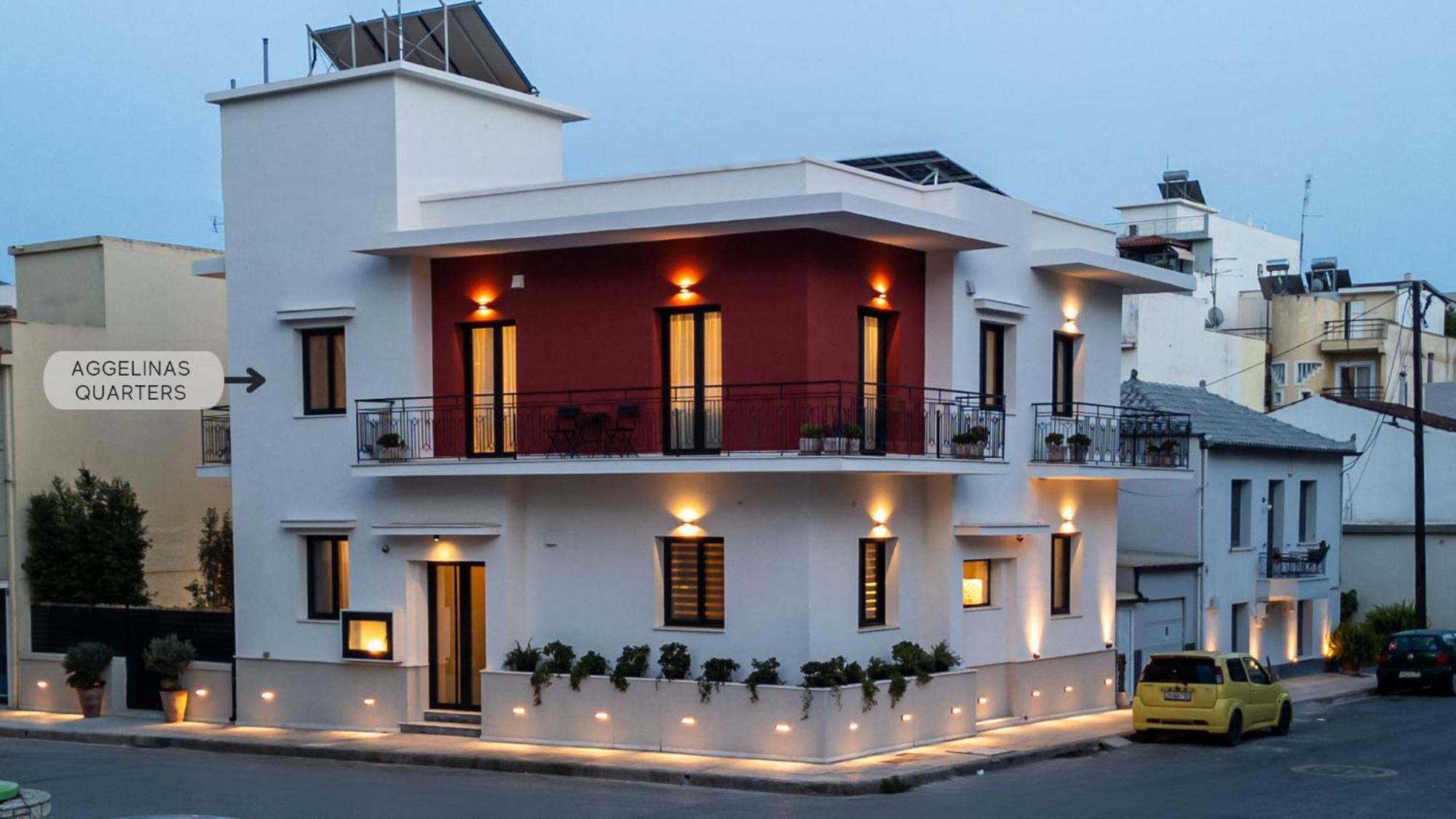 Angelinas Quarters - Kalamata Mediterranean Villas 外观 照片
